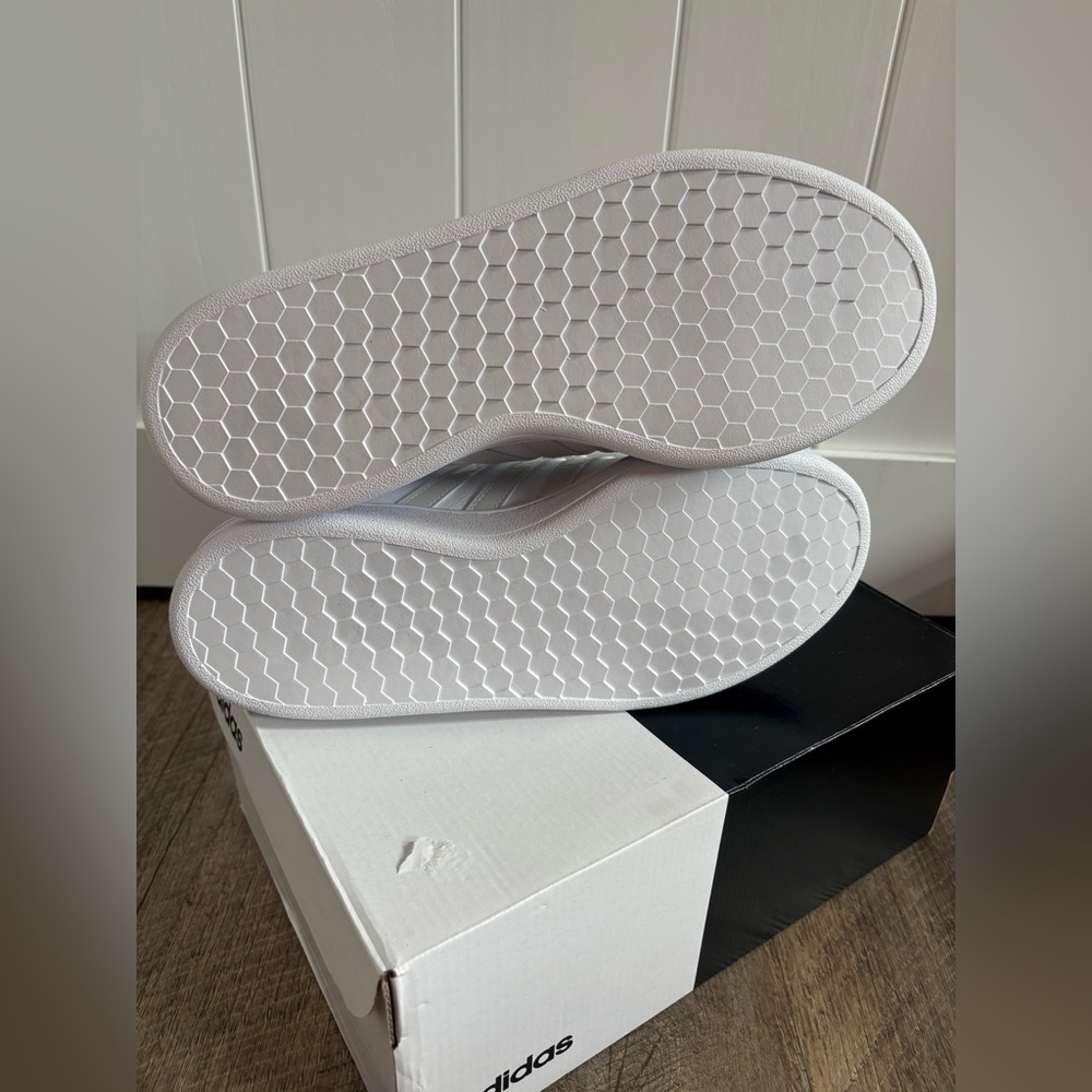 Adidas Grand Court Sneakers - Picture 6 of 9